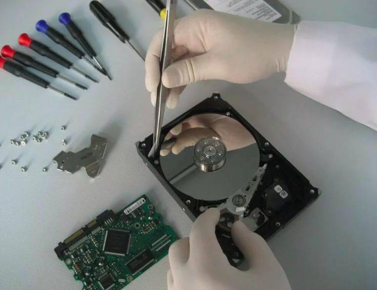 Восстановление данных с жесткого диска в Ивановском районе Москвы Восстановление информации с жесткого диска в Ивановском районе Москвы